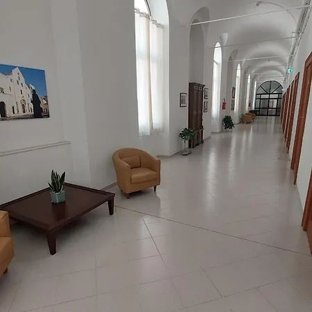 Lupi E Agnelli فندق مبيت وإفطار باري