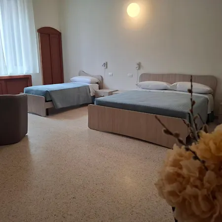 Nocleg ze śniadaniem Lupi E Agnelli Bari